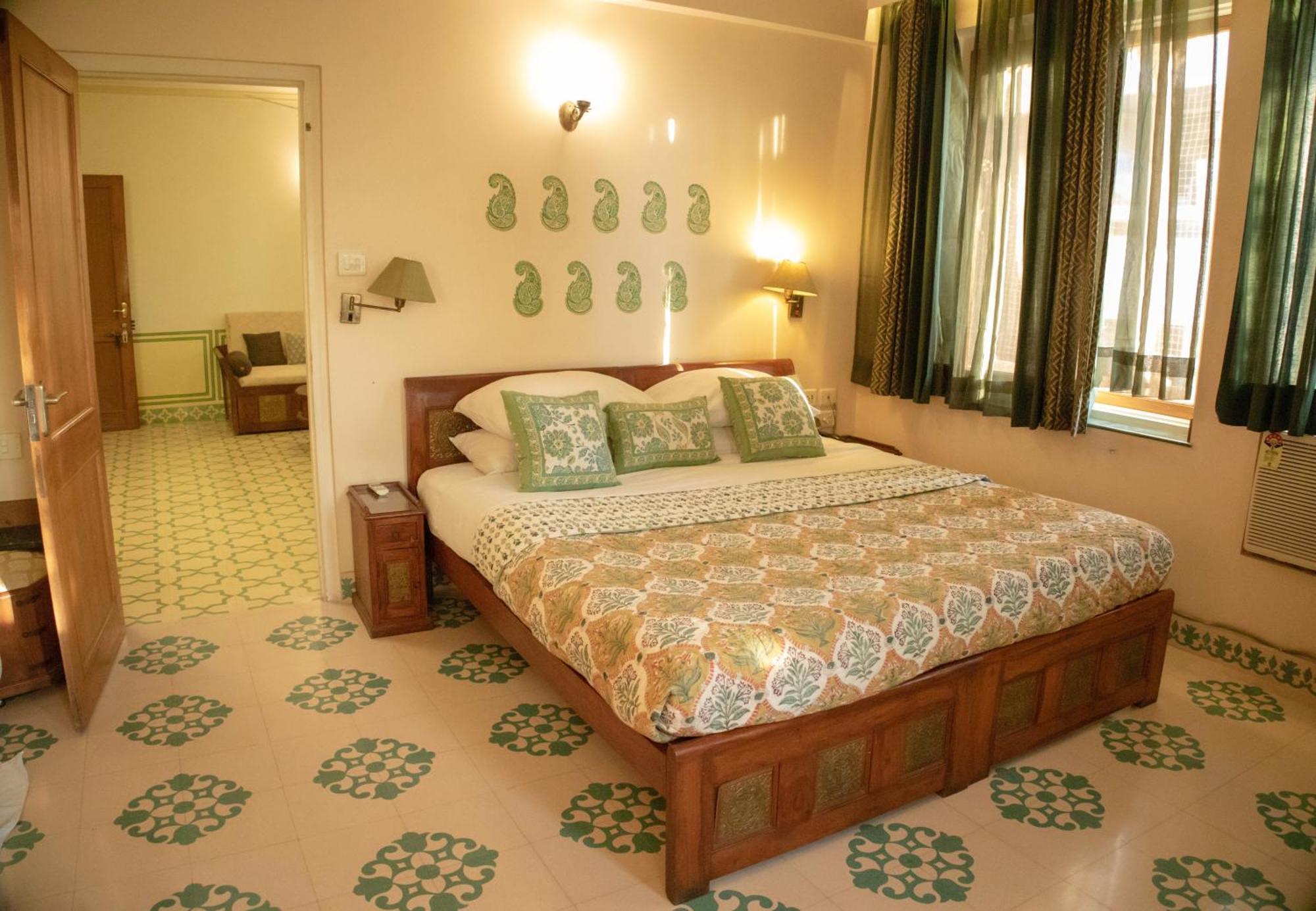 Om Niwas Suite Hotel Jaipur Buitenkant foto